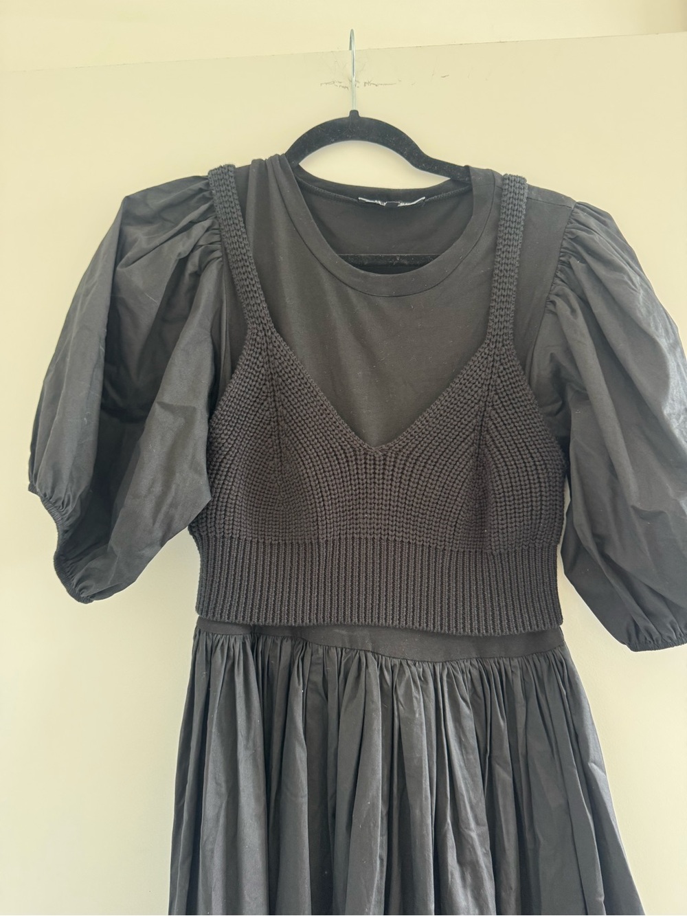 En Saison Black Puff Sleeve Midi Dress - Picture 2 of 2